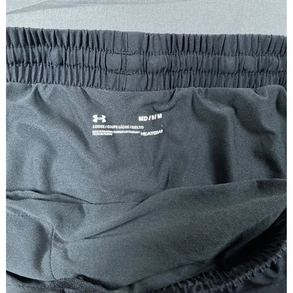 Under Armour Womens HeatGear Fly By Running Shorts Black Mesh Loose Fit Medium